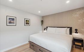 The Oak Hotel